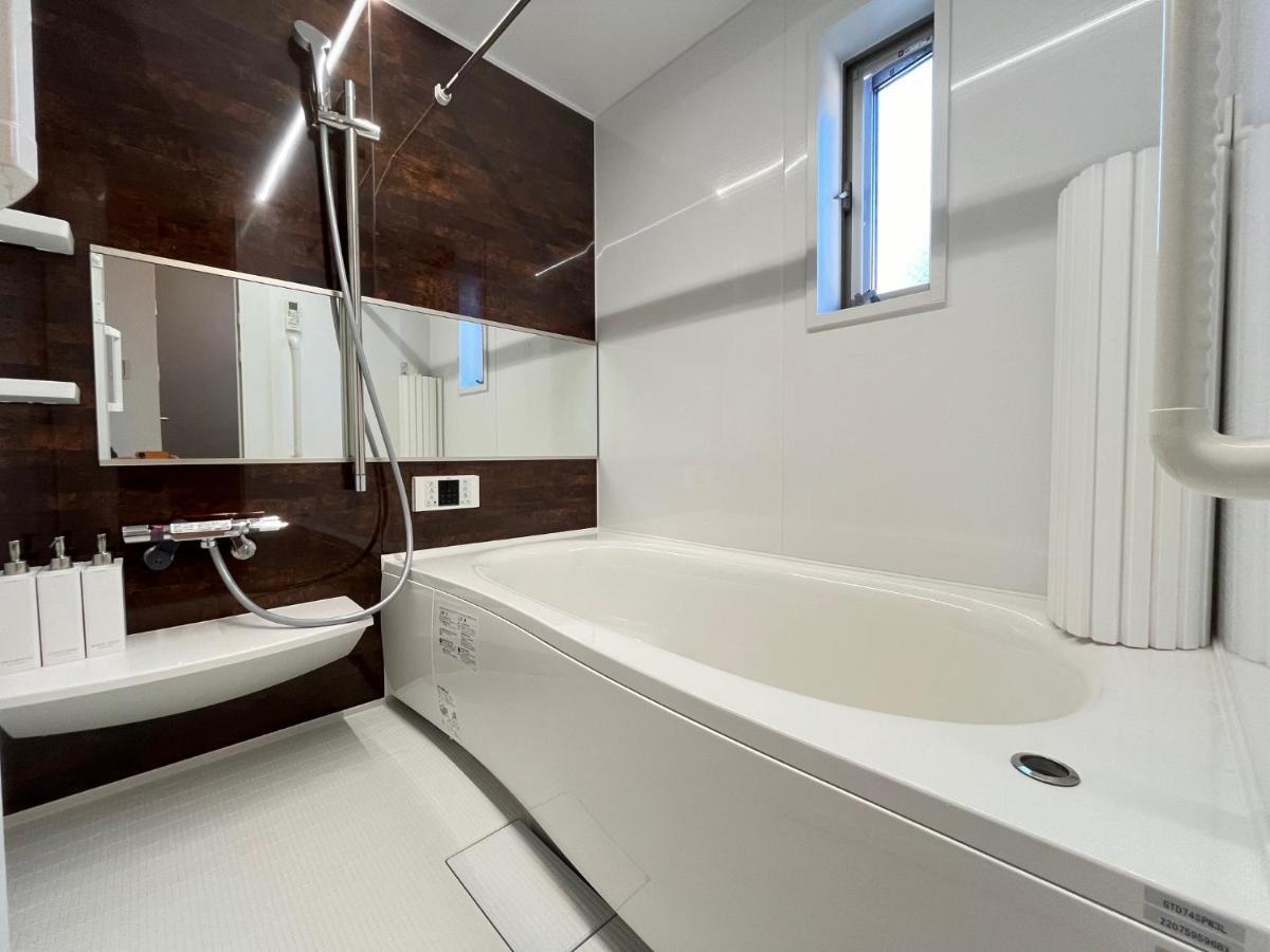 Charming New Home Launch: Direct Access To Narita & Haneda Airports, Shinjuku, And Disneyland; Close To Asakusa & Akihabara! Tokyo Bagian luar foto